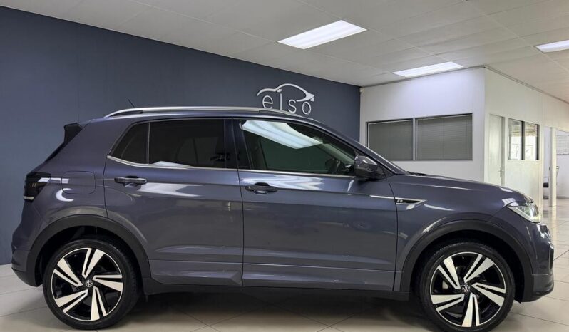
								2022 Volkswagen T-cross 1.5 Tsi R-line DSG full									