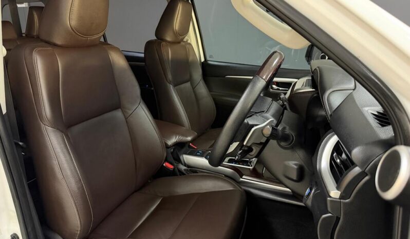 
								2019 Toyota Fortuner 2.8GD-6 R/B Auto full									